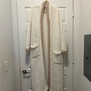 the styled collection house robe. brand new! never worn